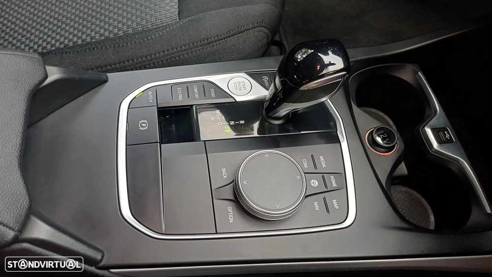 BMW 118 i Aut. Advantage - 14