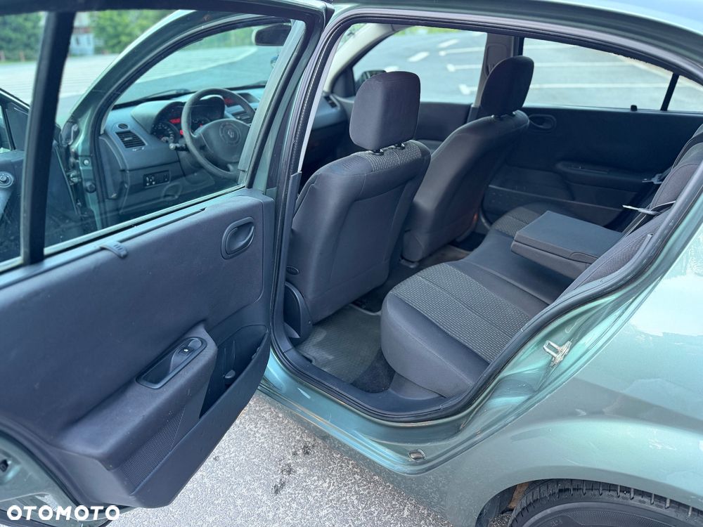 Renault Megane 1.6 Confort Expression - 6