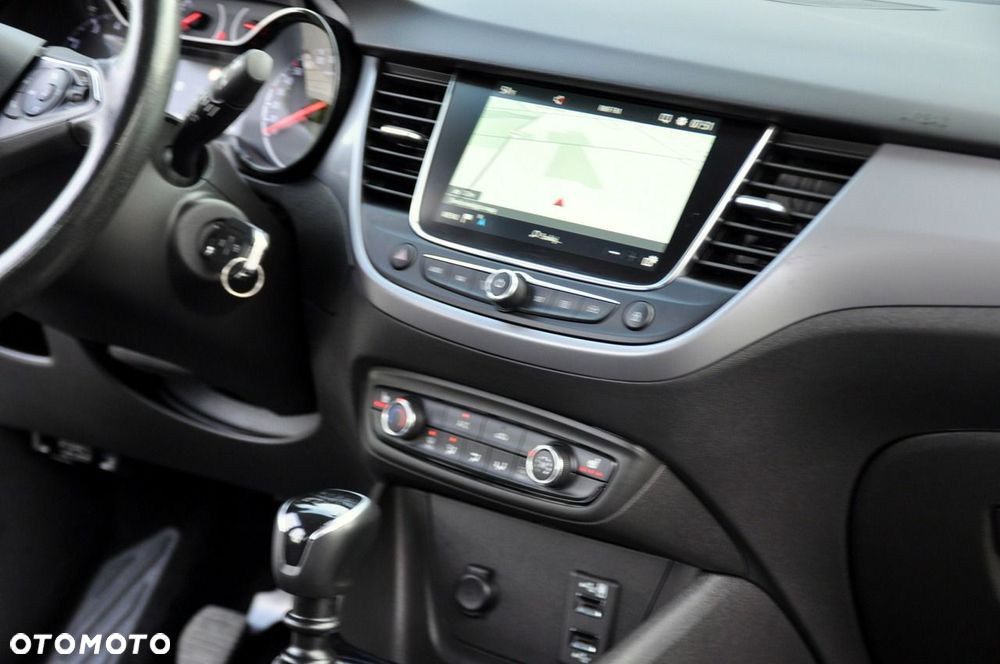 Opel Crossland - 26