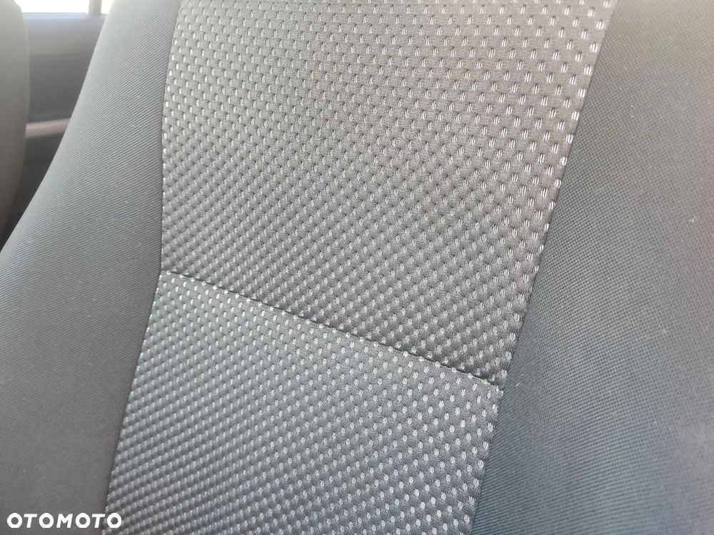 Suzuki Grand Vitara 2.0 - 12