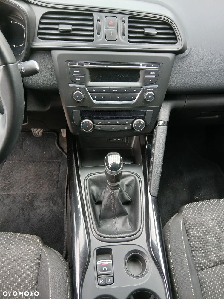 Renault Kadjar 1.3 TCe FAP Zen - 11