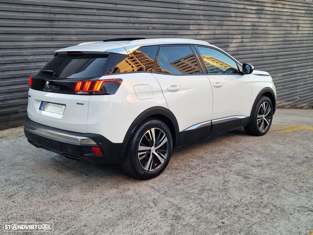 Peugeot 3008 PureTech 130 Stop & Start GPF Allure - 9
