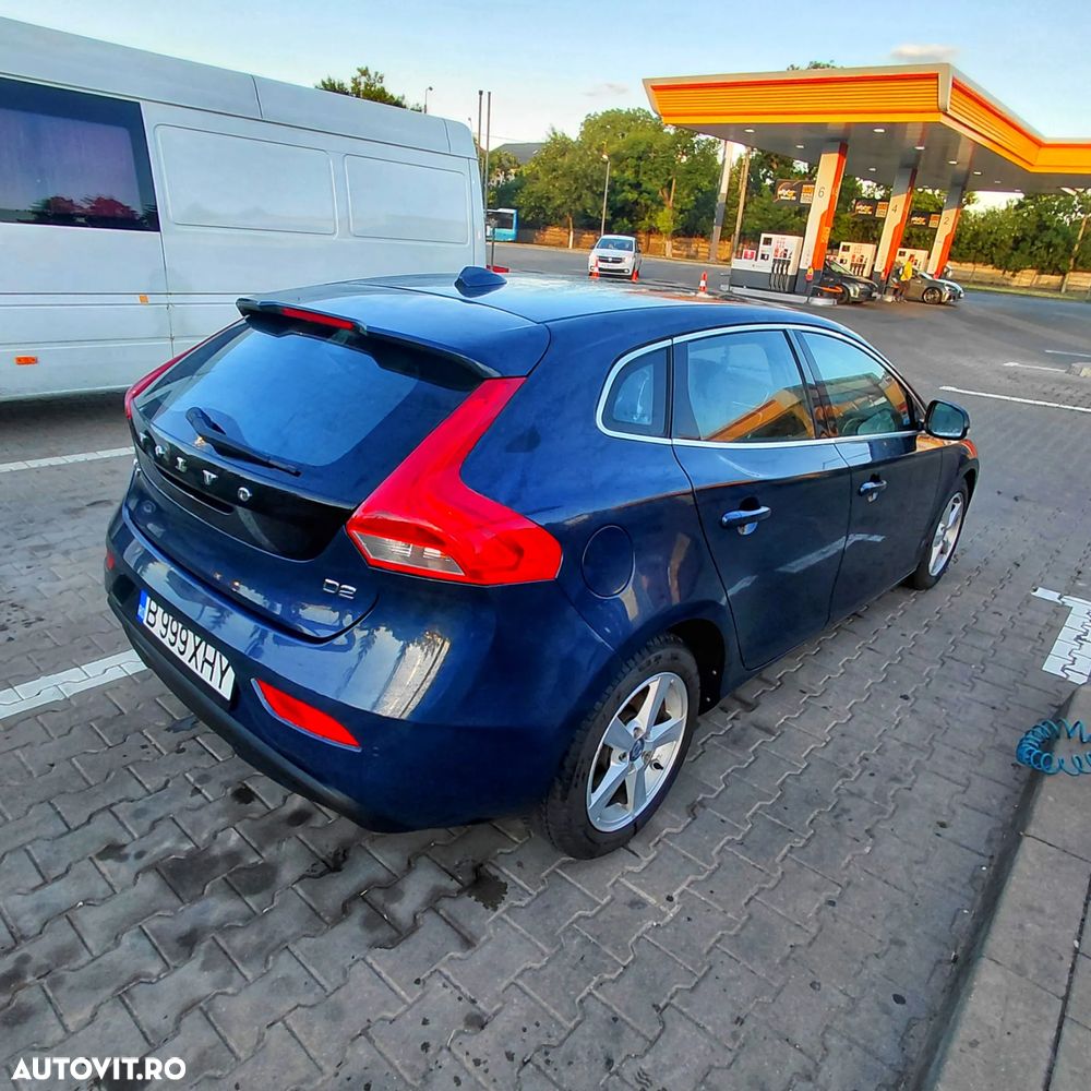 Volvo V40 D2 94g Kinetic - 3