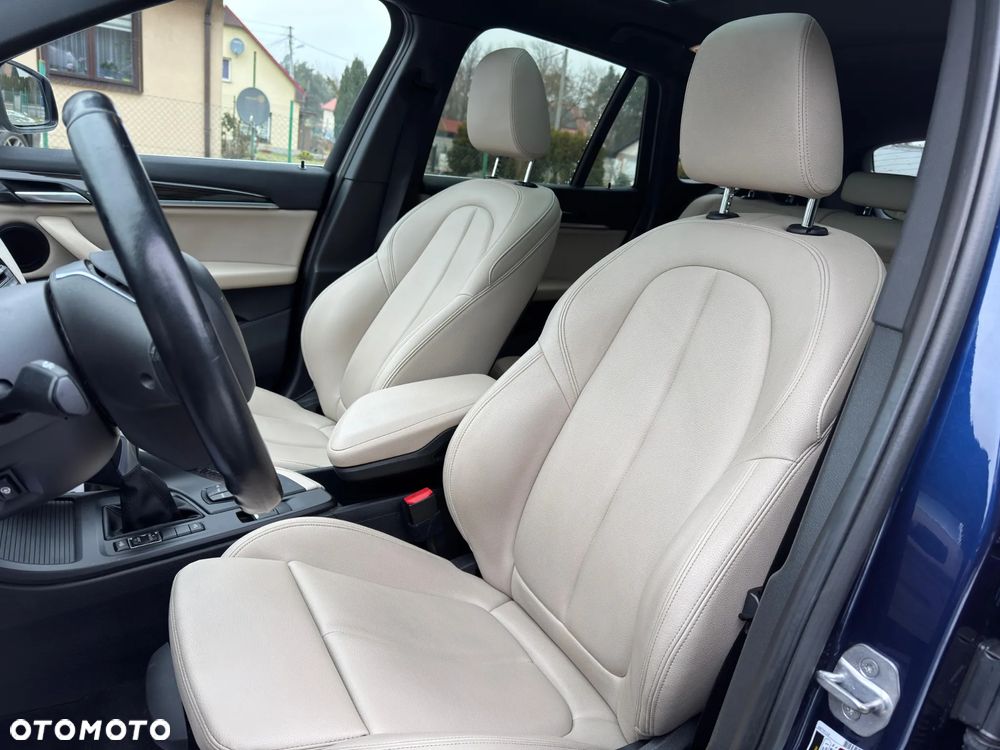 BMW X1 xDrive25i xLine sport - 31