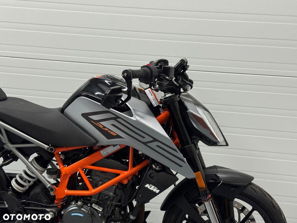 KTM Duke - 4