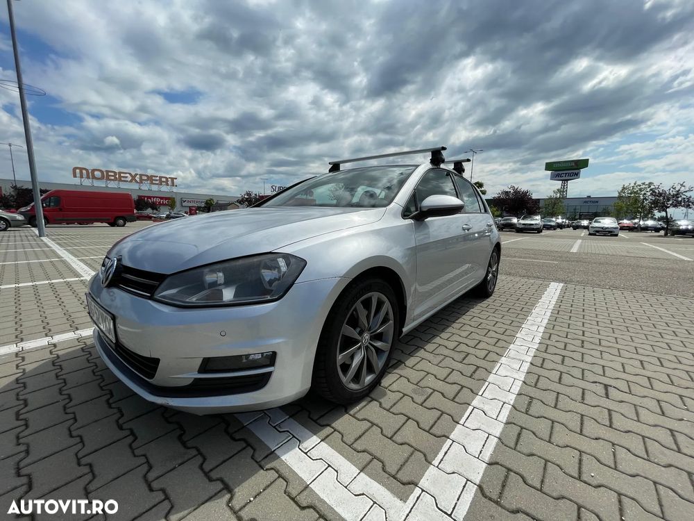 Volkswagen Golf 1.6 TDI DPF BlueMotion Technology Comfortline - 3