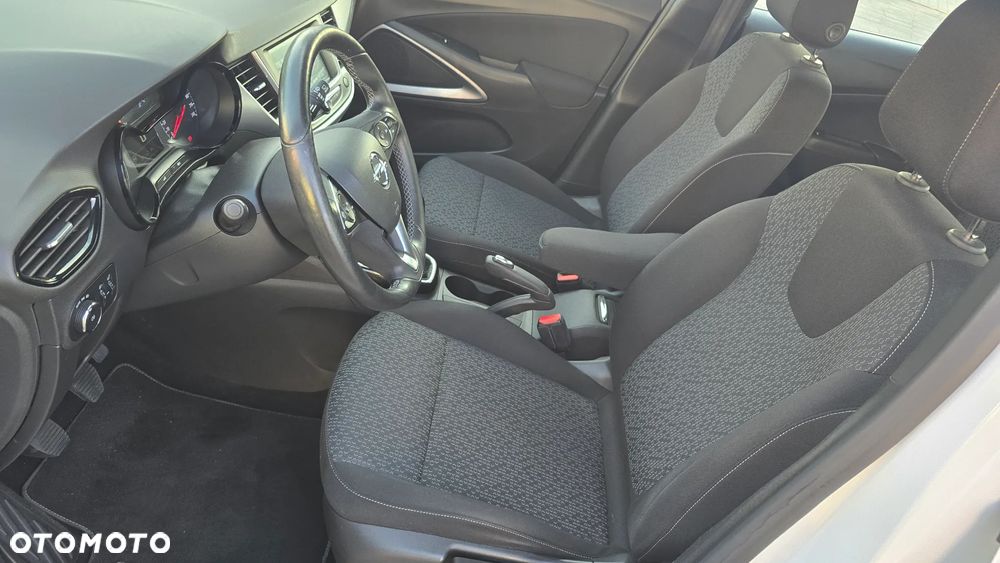 Opel Crossland X - 28