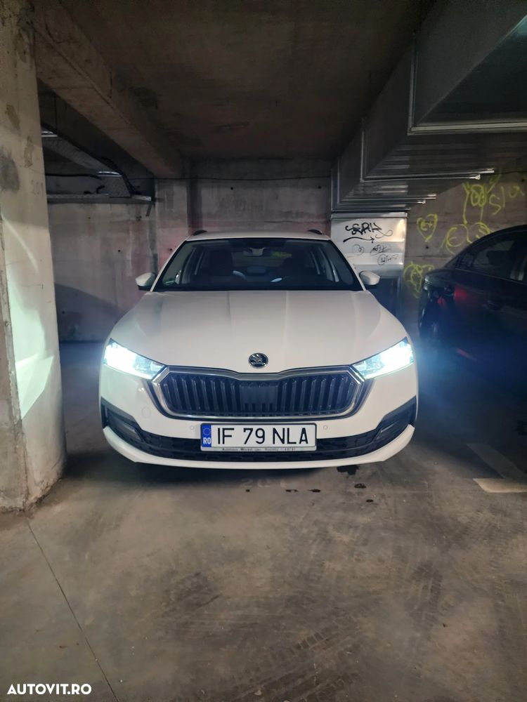 Skoda Octavia 2.0 TDI DSG Ambition - 14
