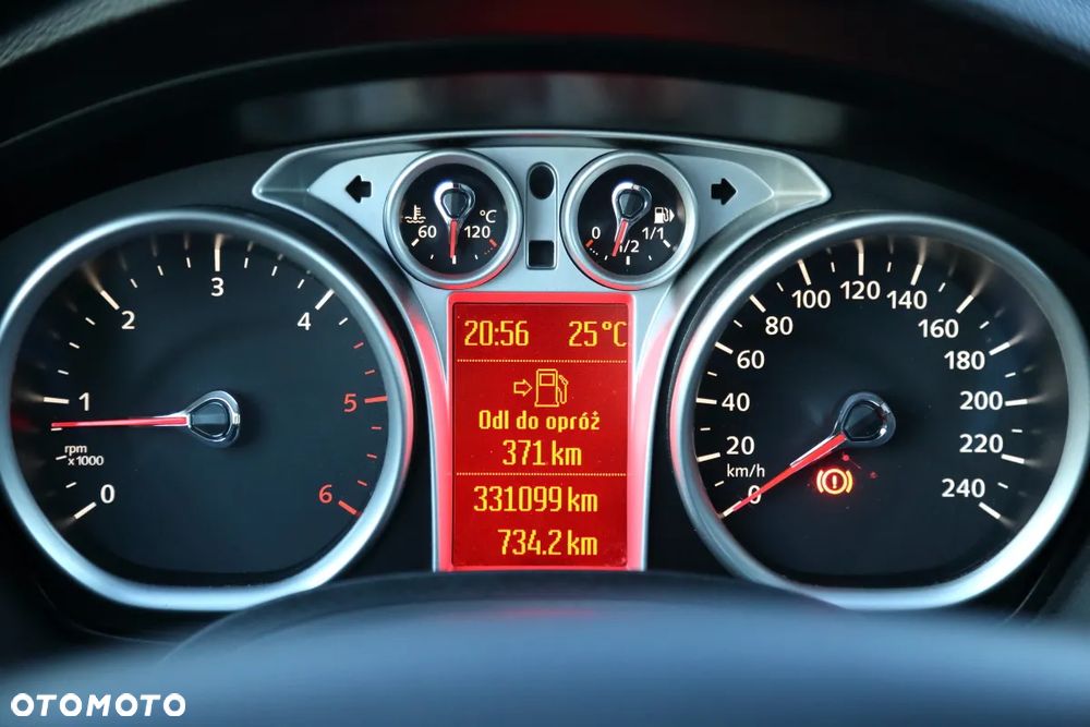 Ford Kuga 2.0 TDCi Individual FWD - 9