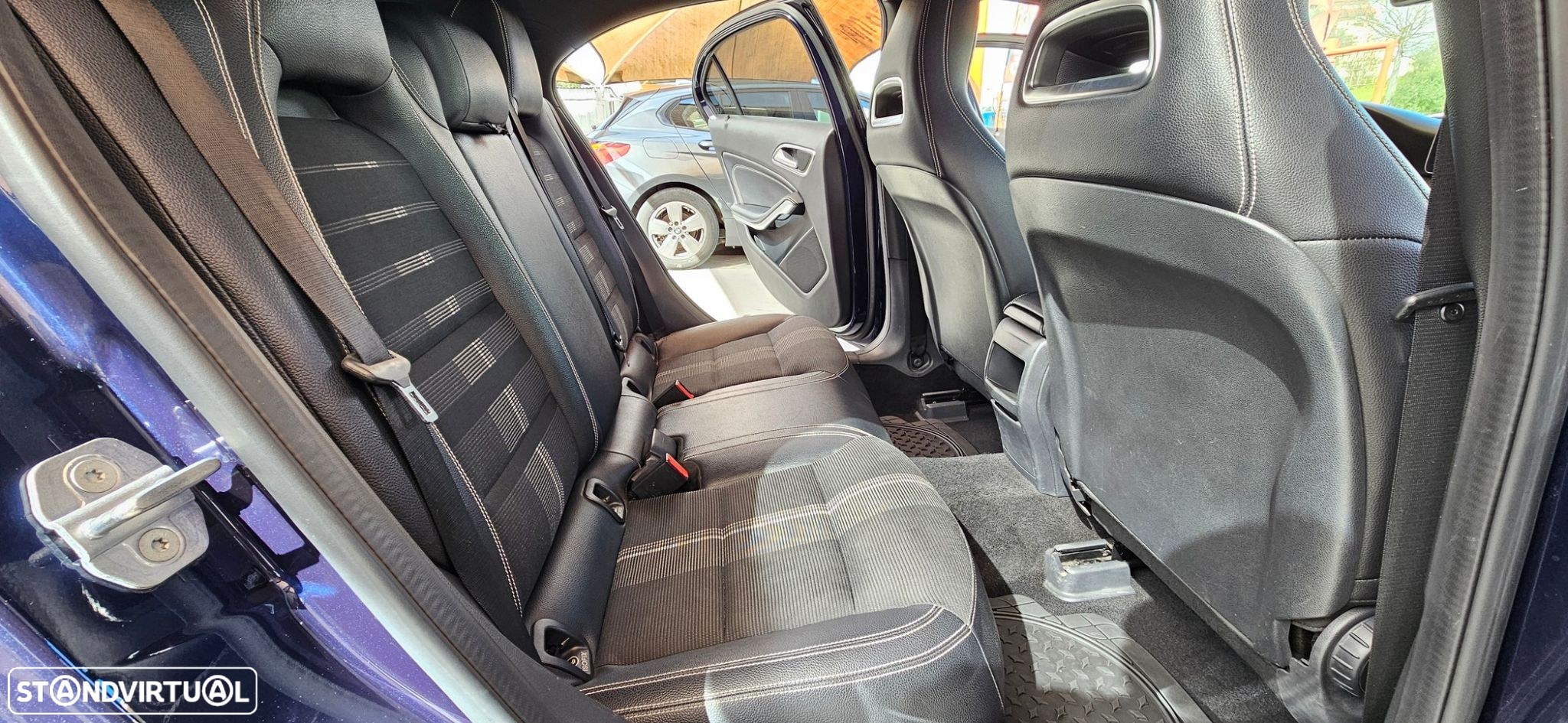 Mercedes-Benz A 180 d Urban - 22