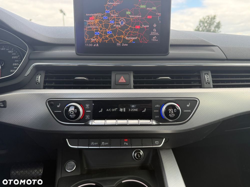 Audi A4 Avant 2.0 TDI ultra S tronic sport - 28