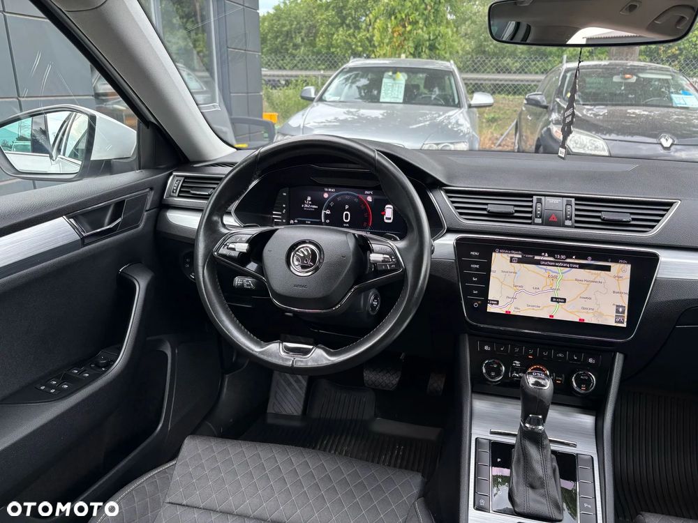Skoda Superb 2.0 TDI Sportline DSG7 - 27
