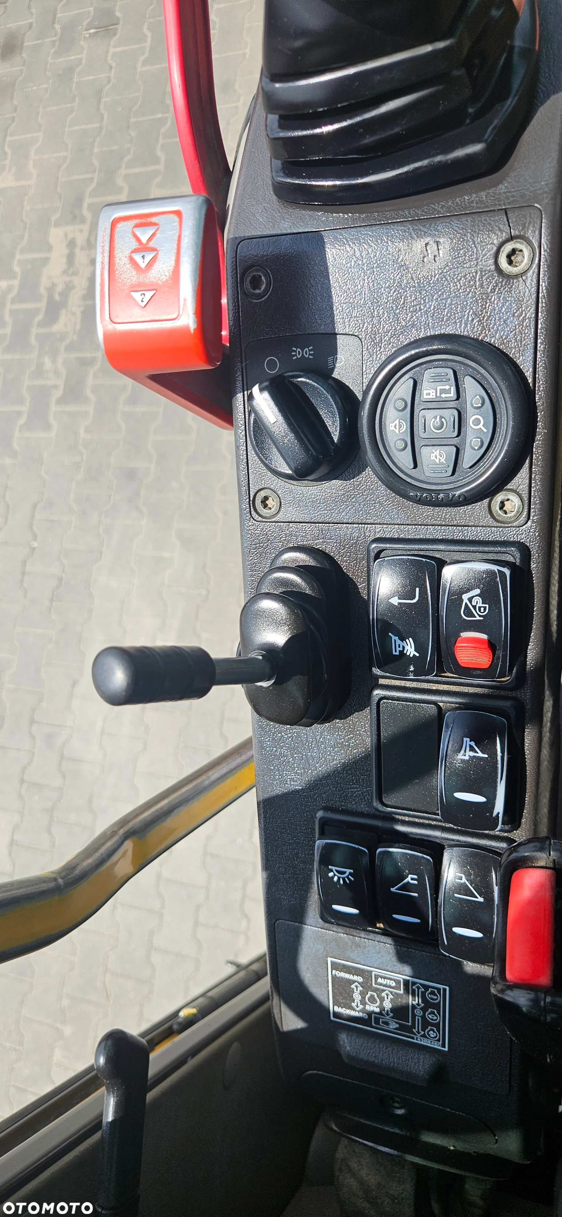 Volvo 140C, z 2008 roku, sprowadzona nie pracowała w kraju! - 26