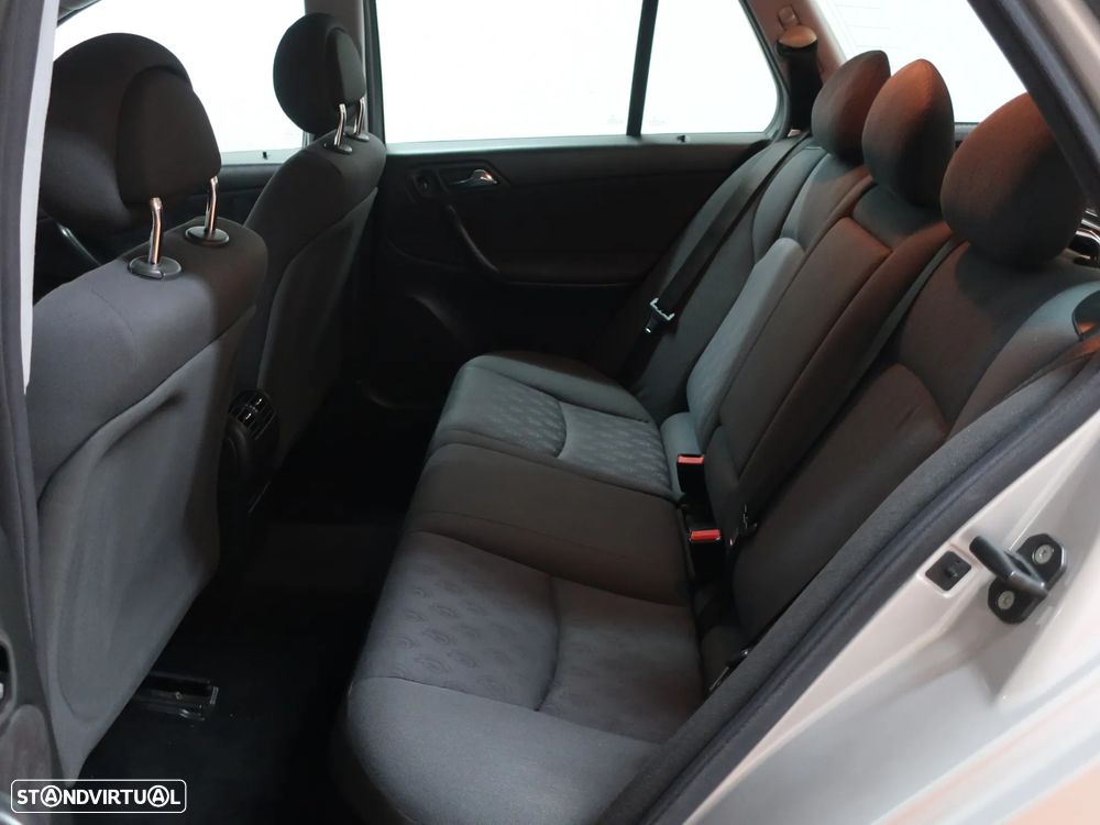 Mercedes-Benz C 220 CDi Classic - 14