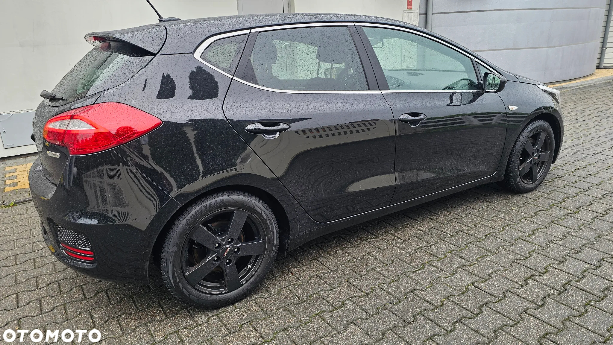 Kia Ceed 1.4 CVVT Dream-Team Edition - 13