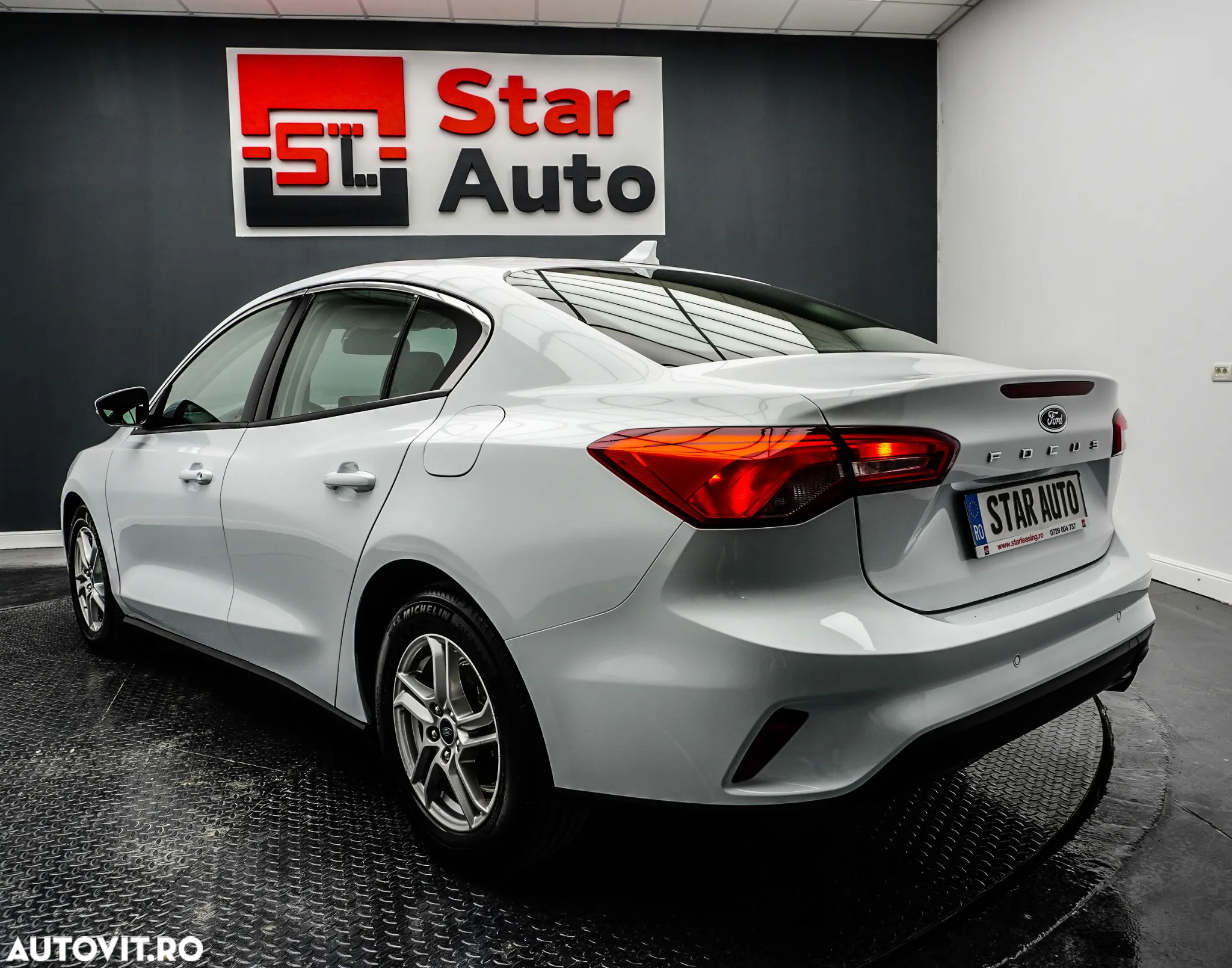 Ford Focus 1.0 EcoBoost Titanium Business - 5