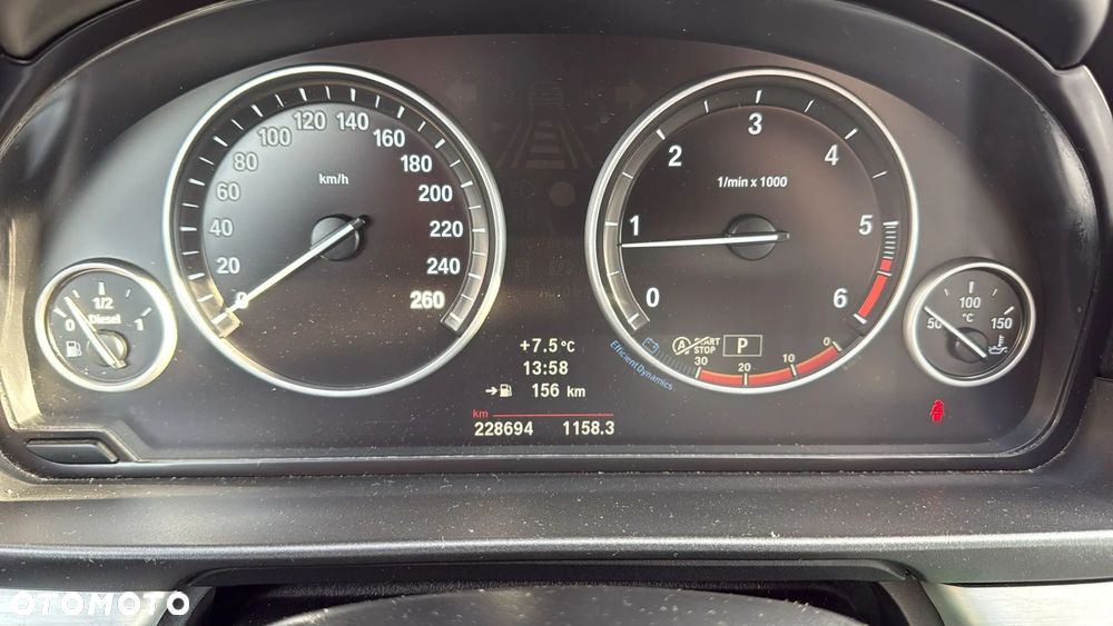 BMW Seria 5 520d Luxury Line - 21