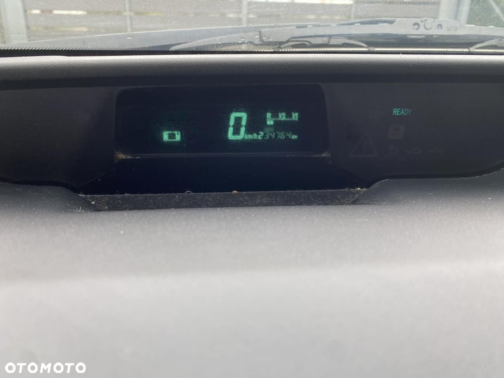 Toyota Prius 1.5 VVT-i Sol - 12