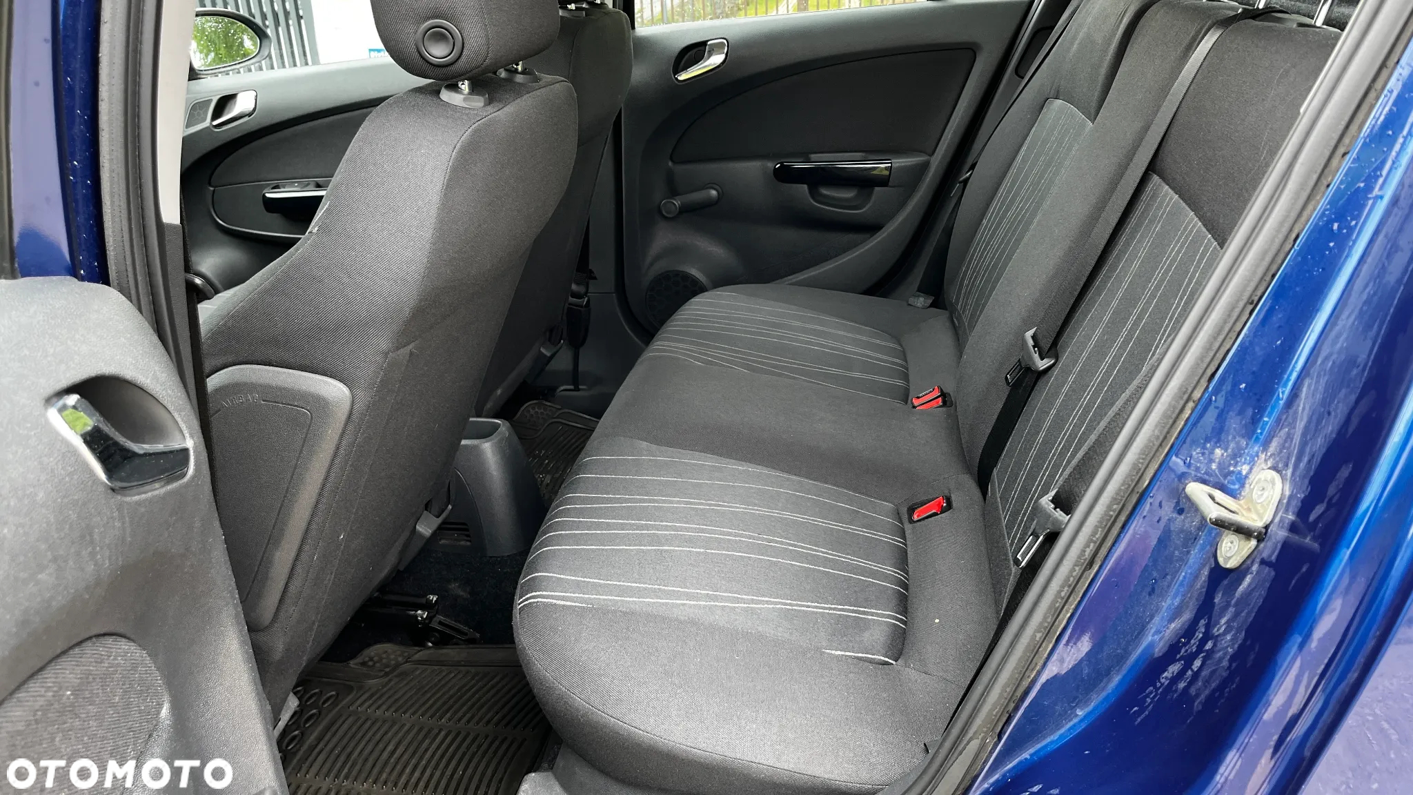 Opel Corsa 1.2 16V Enjoy - 13