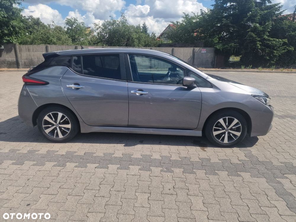 Nissan Leaf 40 kWh 2.ZERO Edition - 3
