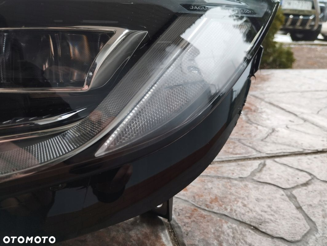 Lampa lewa Full LED MID Jaguar I-pace X590 J9D3-13W030-EC - 4