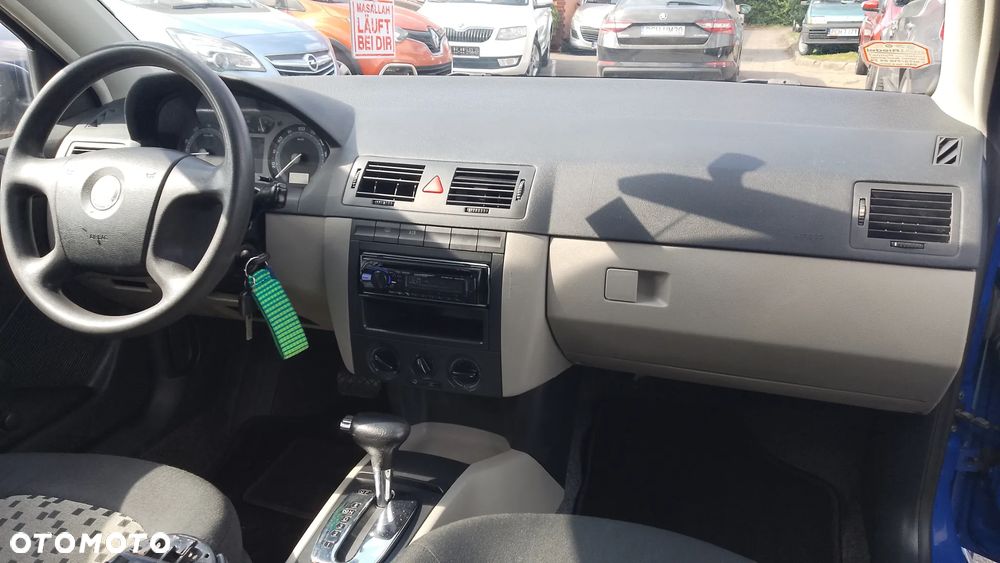 Skoda Fabia - 7