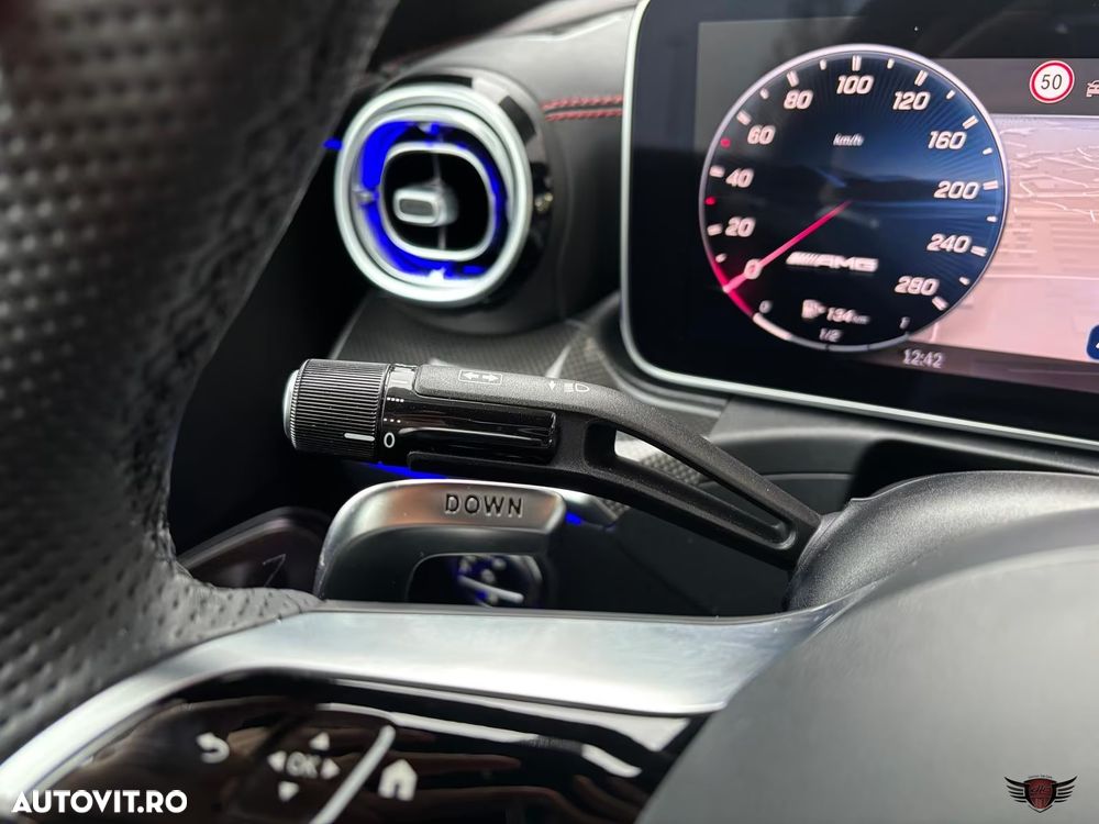 Mercedes-Benz CLE Mercedes-AMG 53 4MATIC+ AMG SPEEDSHIFT TCT 9G - 11