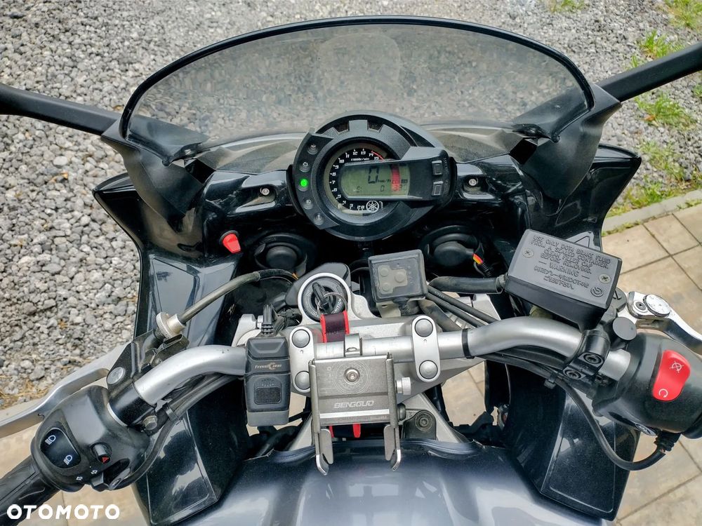 Yamaha FZ6 - 6