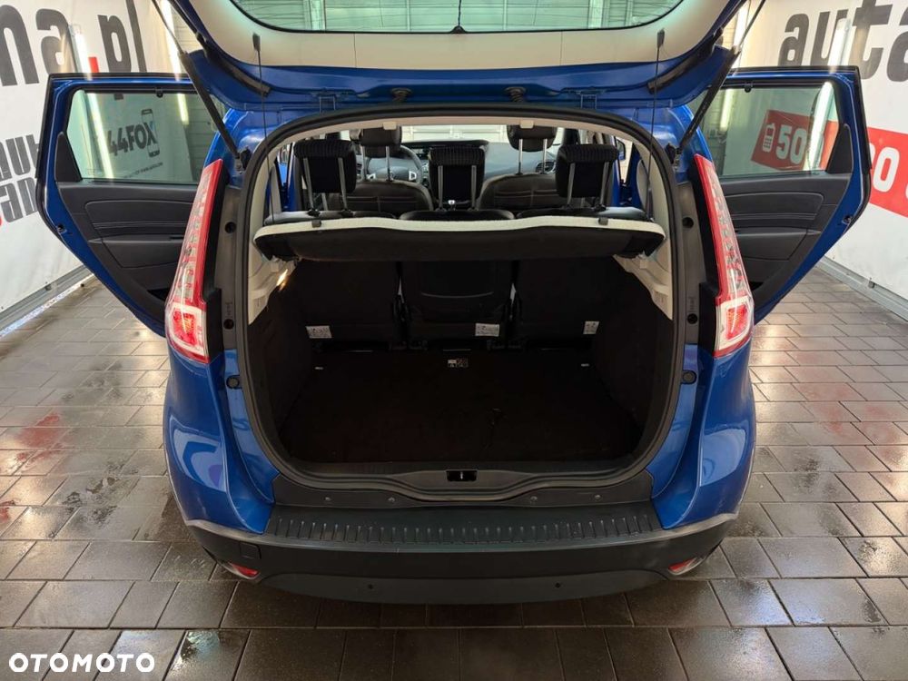 Renault Scenic - 33