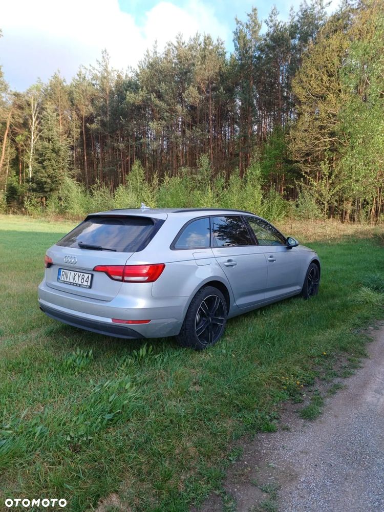 Audi A4 Avant 2.0 TDI - 8