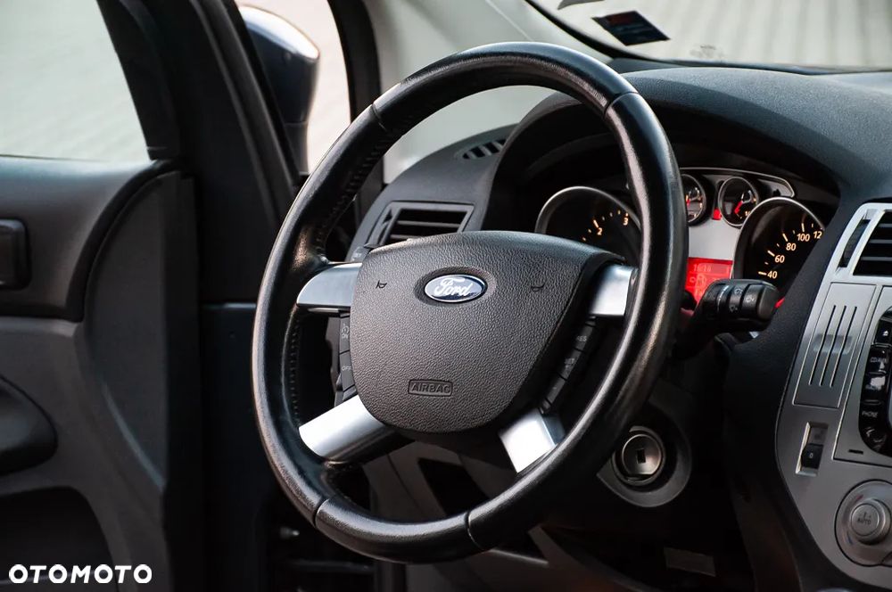 Ford Kuga 2.0 TDCi Titanium - 7