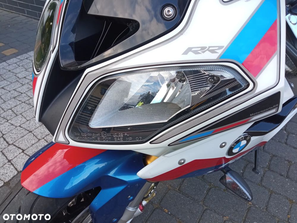 BMW S - 23