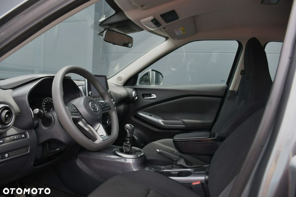 Nissan Juke 1.0 DIG-T N-Connecta - 17