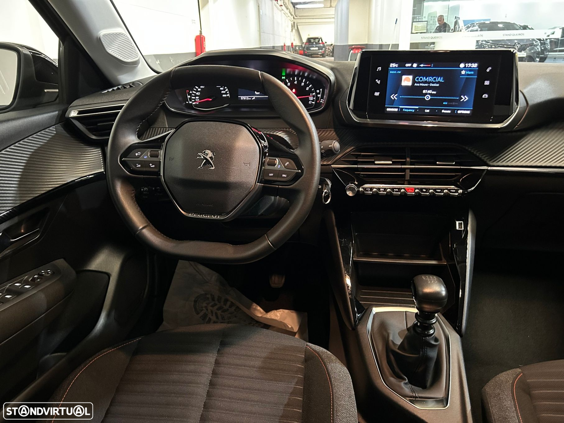 Peugeot 208 1.2 PureTech Active Pack - 20