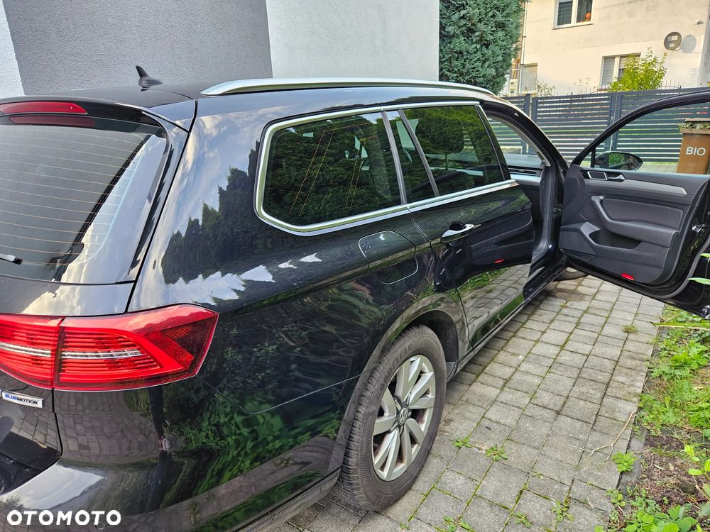 Volkswagen Passat 2.0 TDI (BlueMotion Technology) Comfortline - 10