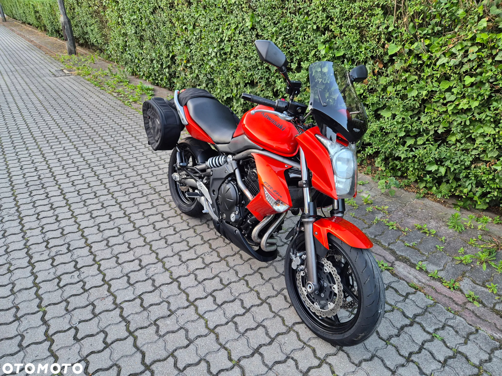 Kawasaki ER - 16