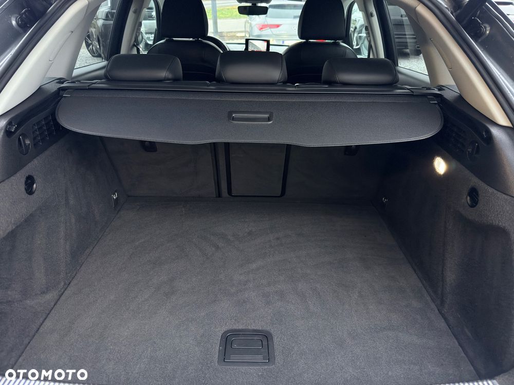 Audi Q3 2.0 TDI Quattro S tronic design - 14