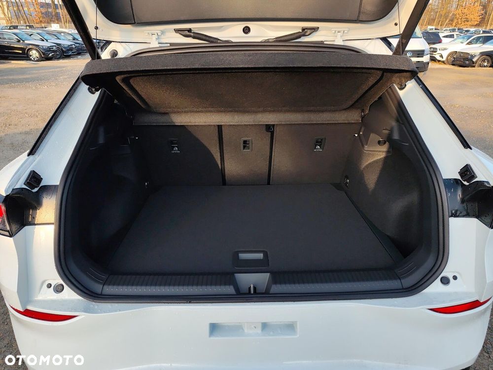 Volkswagen T-Roc 1.5 TSI R-Line DSG - 28