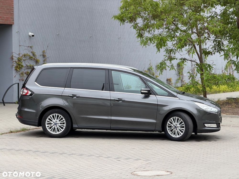 Ford Galaxy 1.5 EcoBoost S&S TITANIUM - 4