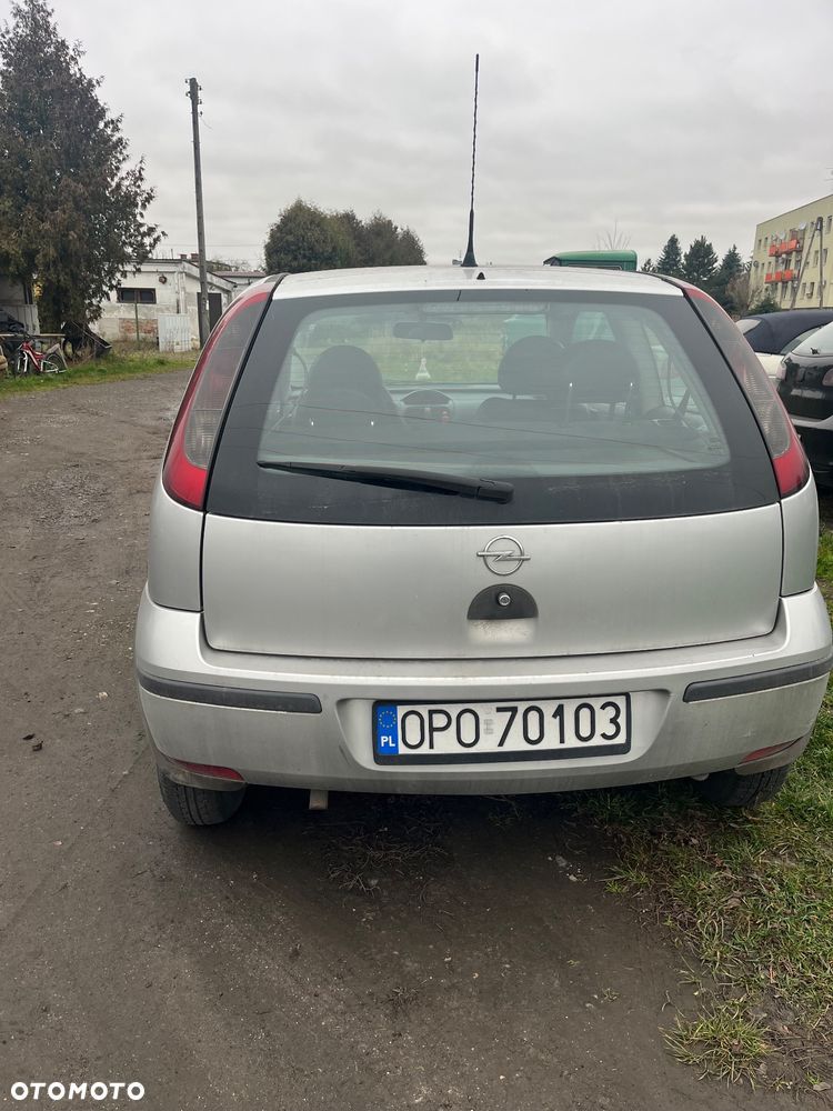 Opel Corsa - 3
