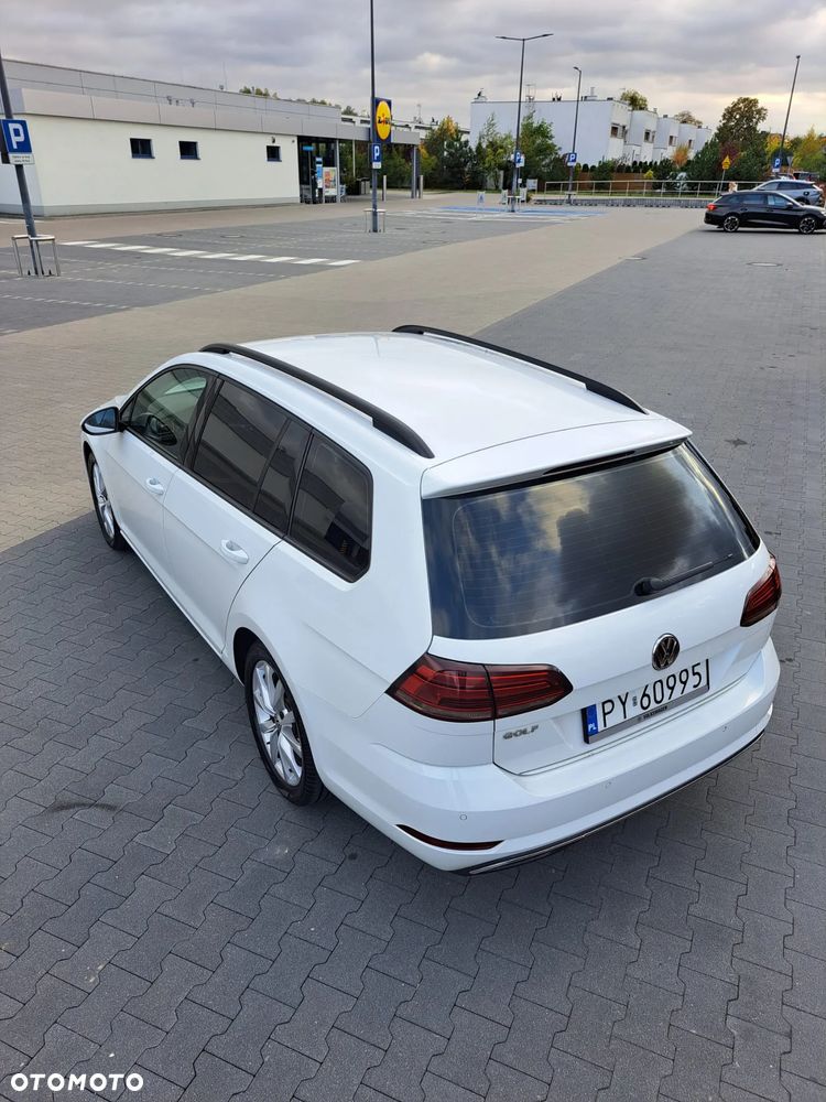 Volkswagen Golf - 17