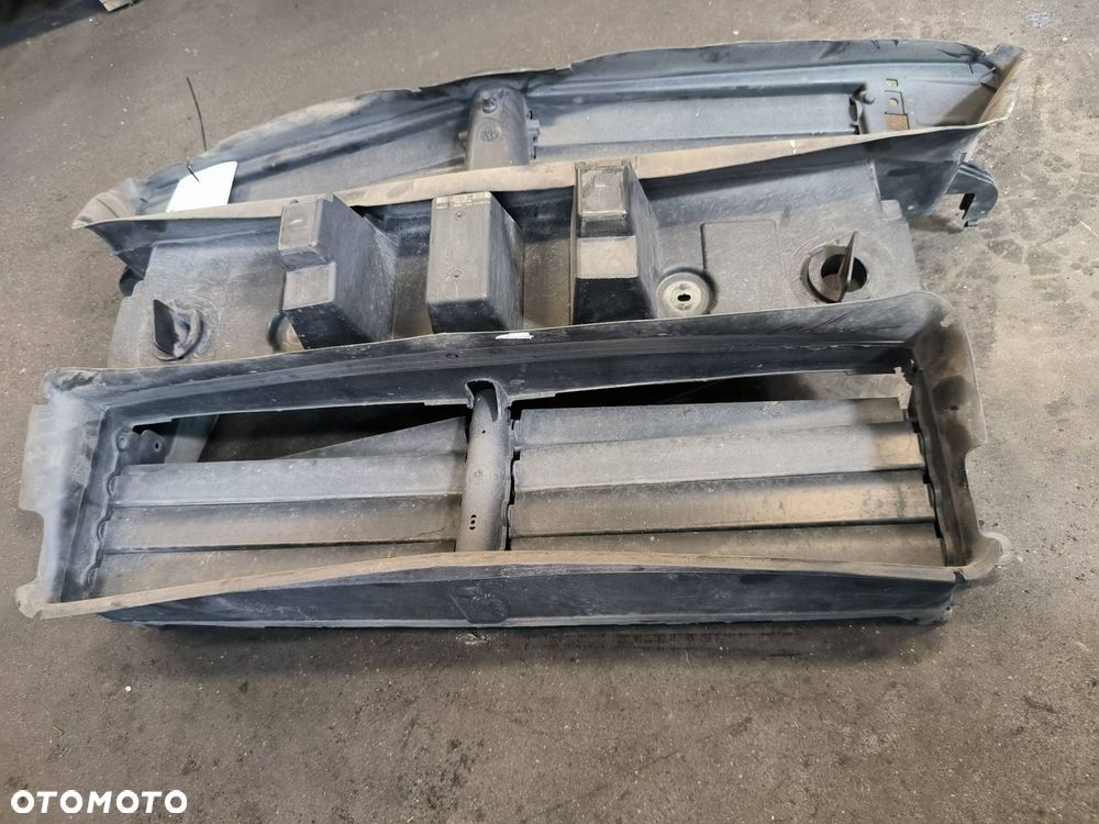 PAS PRZEDNI LINCOLN MKC EJ7B-8475-AL - 6