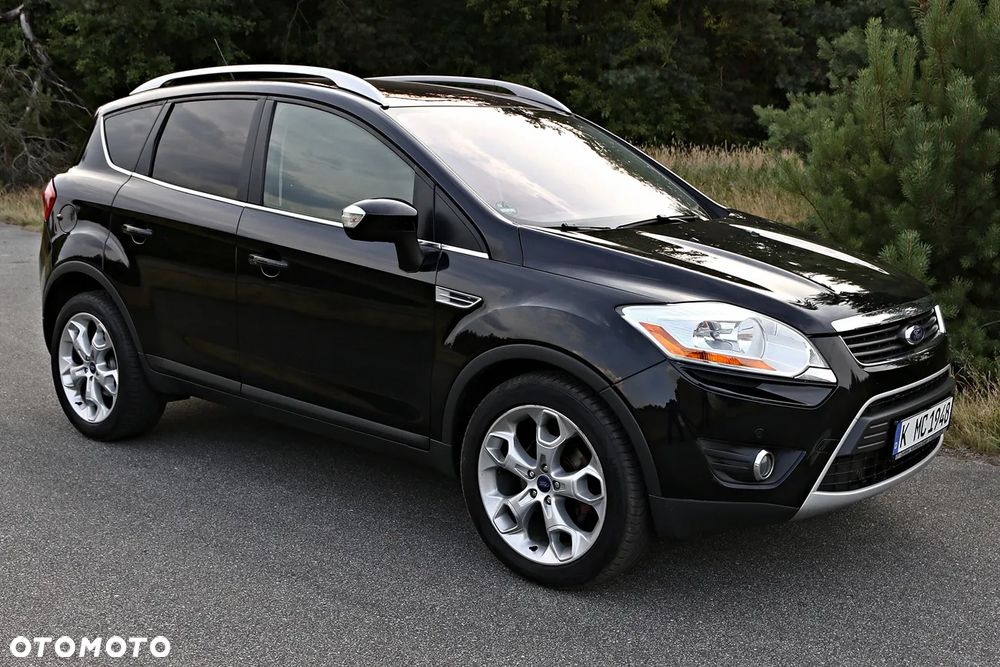 Ford Kuga 2.0 TDCi 2x4 Titanium - 20