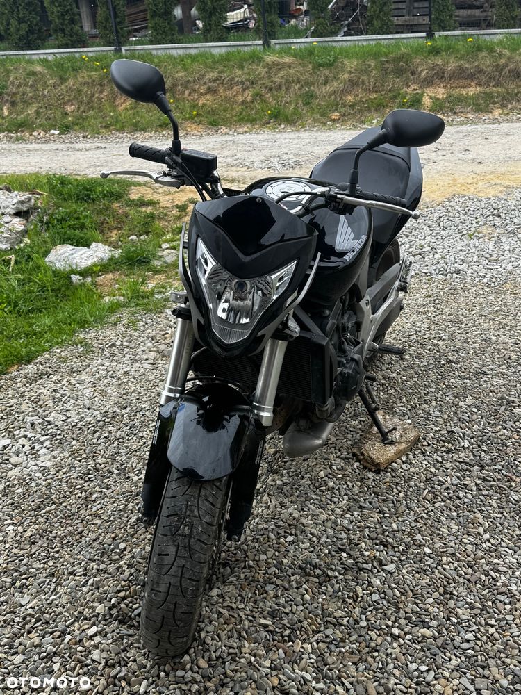 Honda CBF - 2