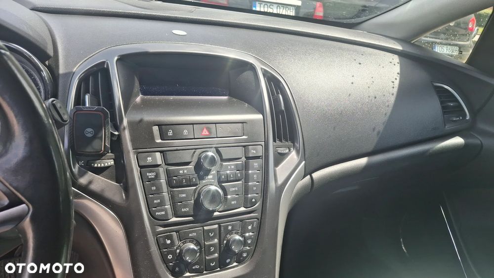 Opel Astra 1.4 Turbo Design Edition - 11