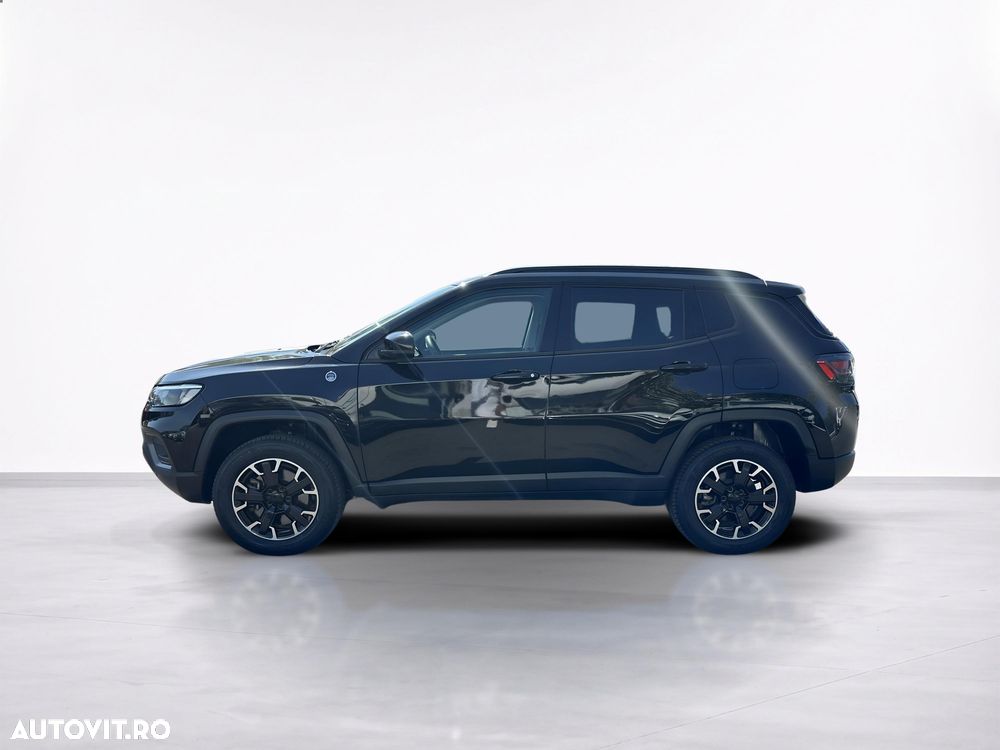 Jeep Compass - 3