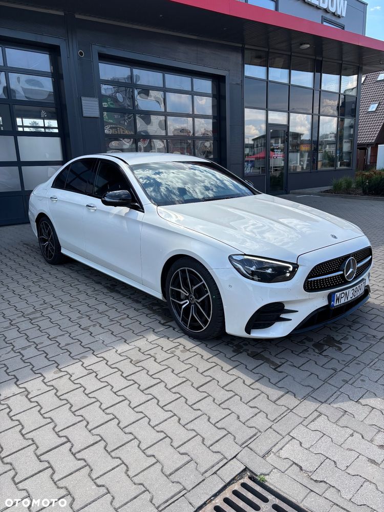 Mercedes-Benz Klasa E 220 d 4-Matic - 1