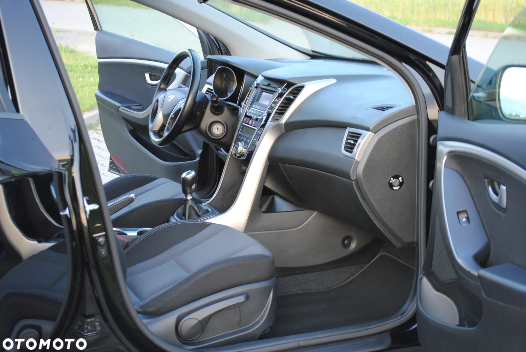 Hyundai i30 1.6 GDI Premium - 17
