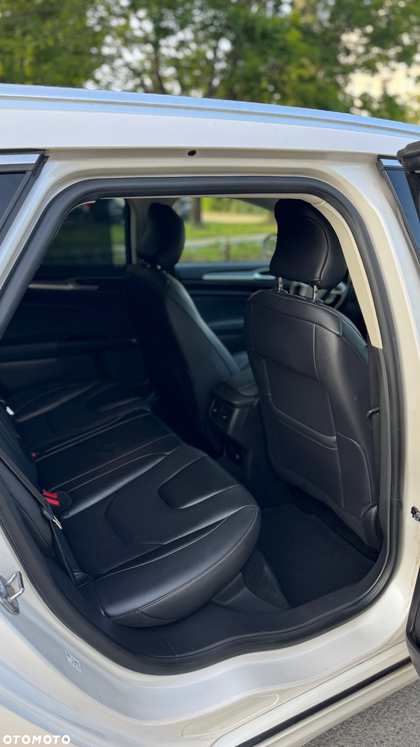 Ford Mondeo - 17