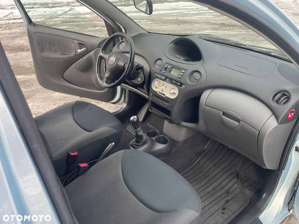 Toyota Yaris 1.3 Edition - 9